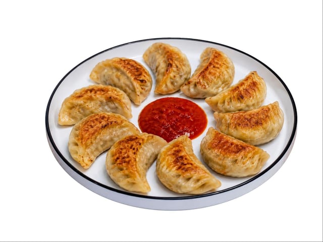 Everest Chicken MoMo Pan Fried (Chicken Dumplings) 10 Pcs.