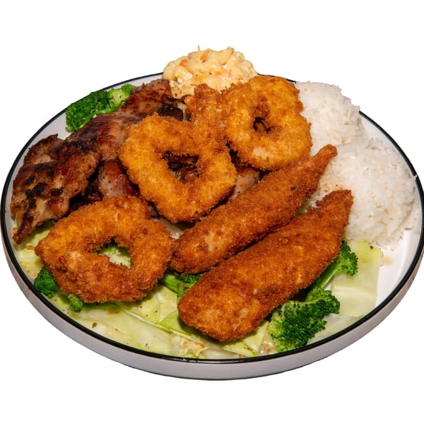 A plate of grilled chicken, fried shrimp, fried fish, macaroni salad, rice, and broccoli.