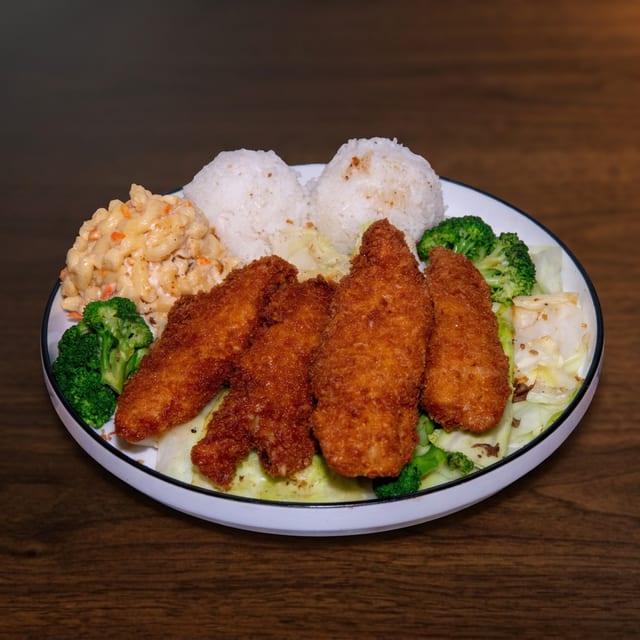 Crispy Breaded Fish With Mixed Veg (Lunch & Dinner).